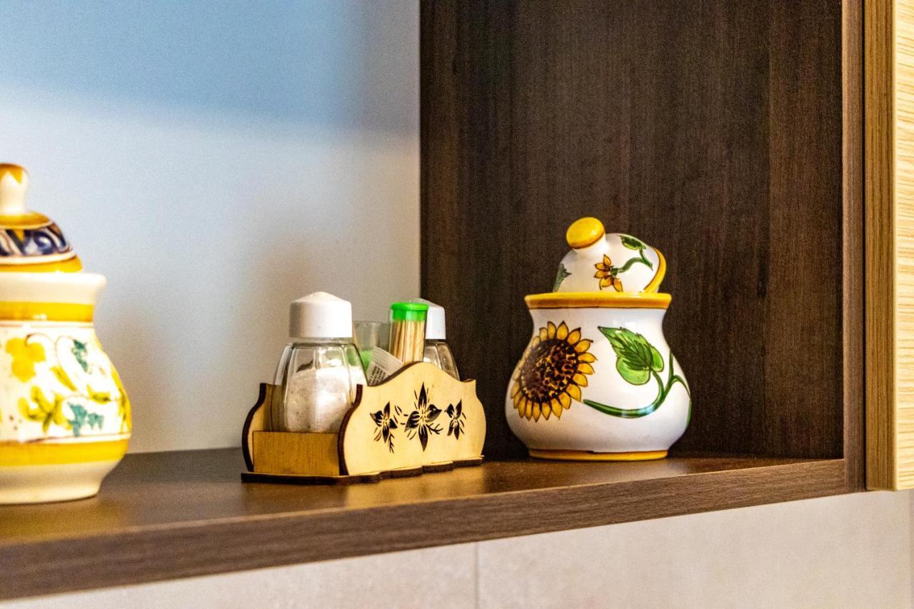Casa Tofi Vendégház Praid Esterno foto