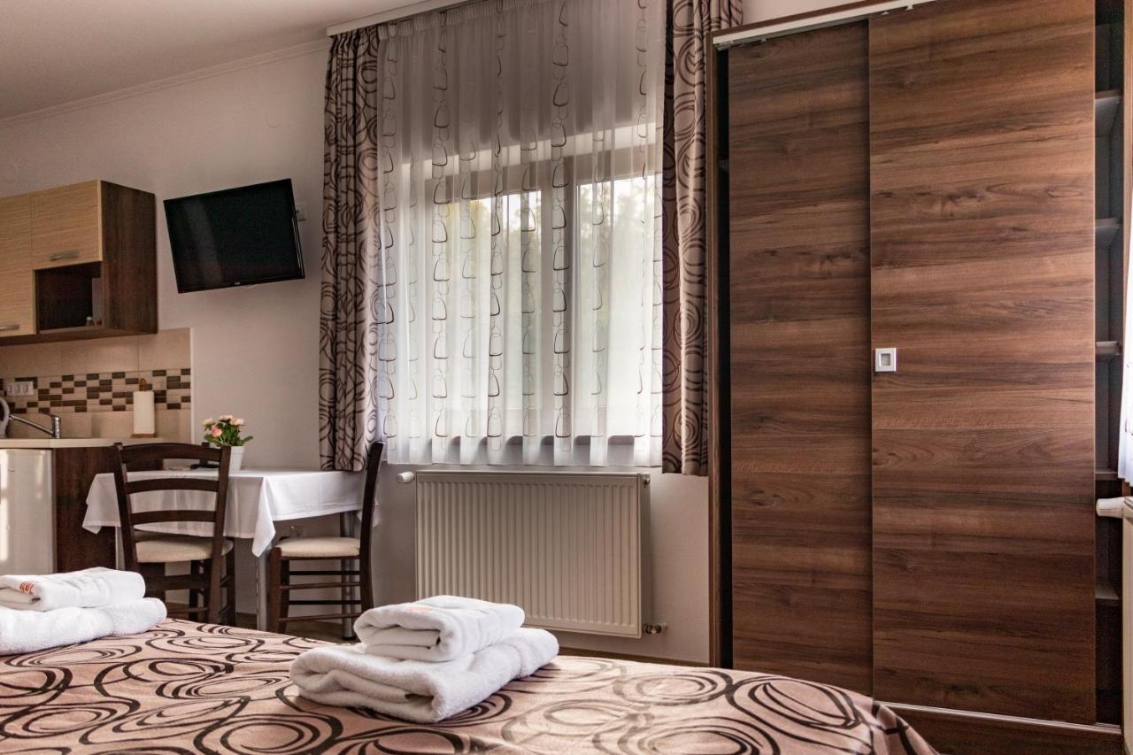 Casa Tofi Vendégház Praid Esterno foto