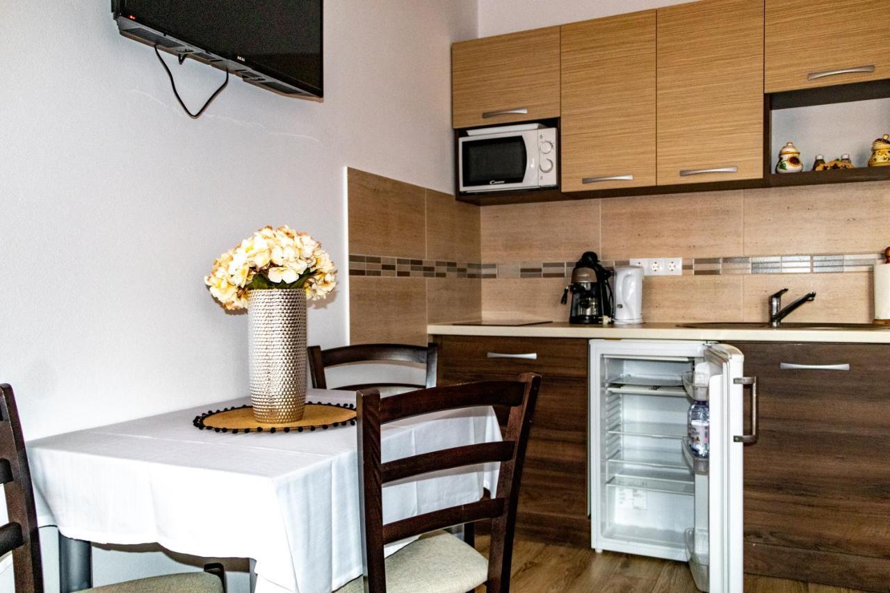Casa Tofi Vendégház Praid Esterno foto
