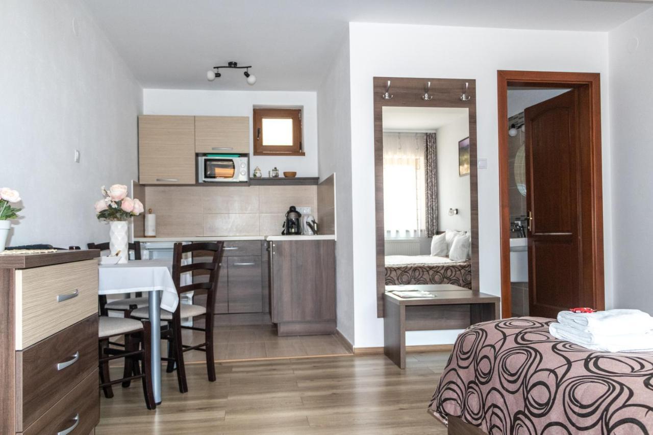 Casa Tofi Vendégház Praid Esterno foto
